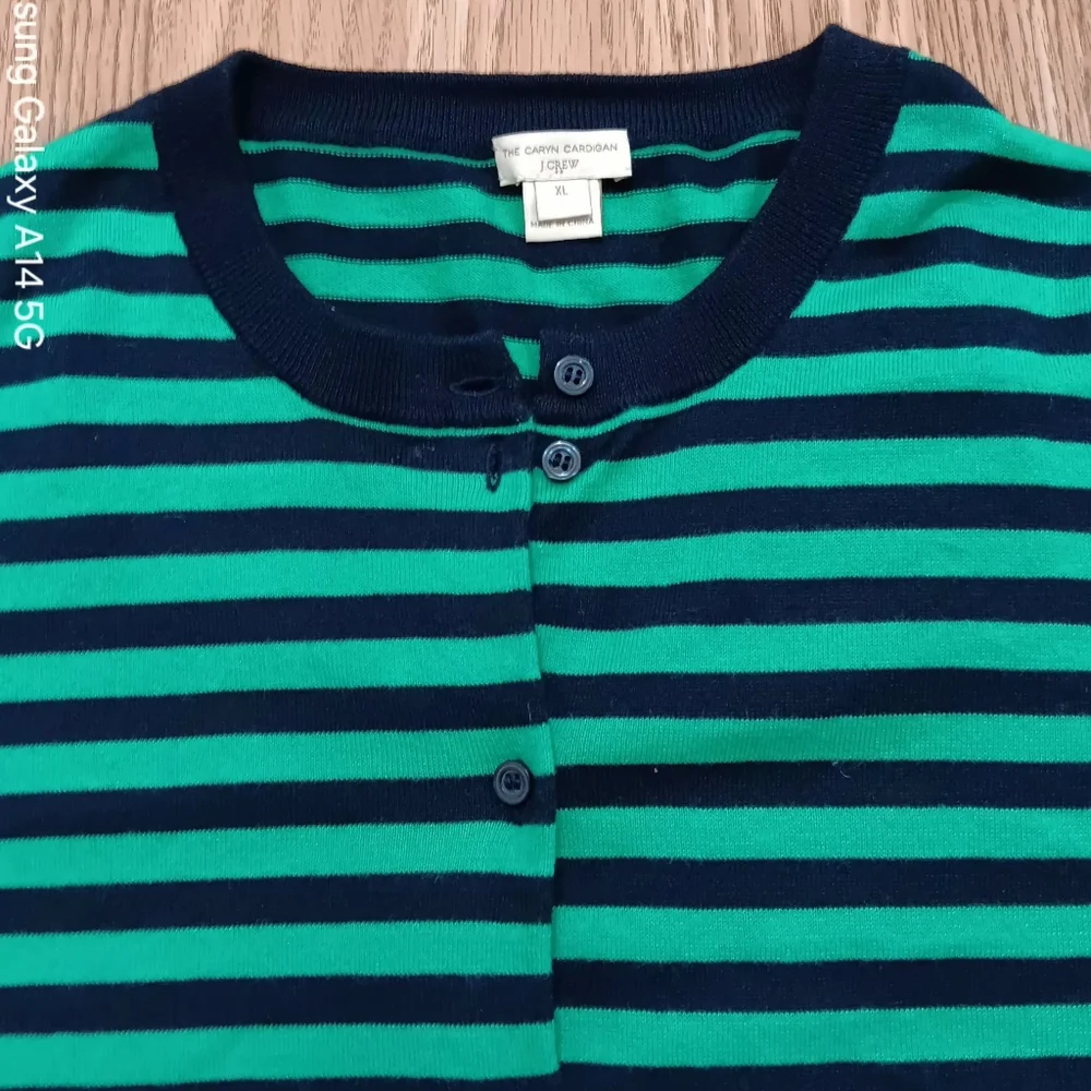 J CREW The CARYN Cardigan Women's XL Long Sleeve Front Button Sweater - Picture 4 of 8